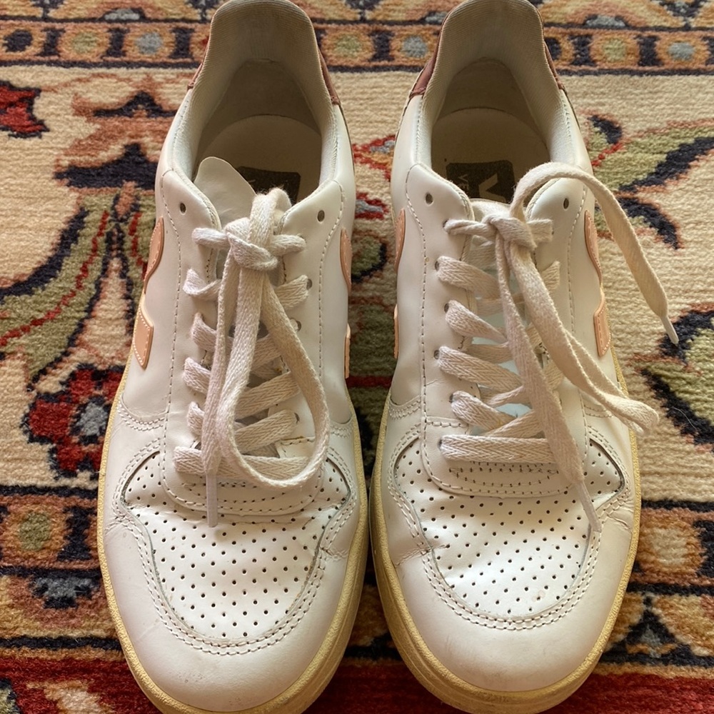 Veja sneakers